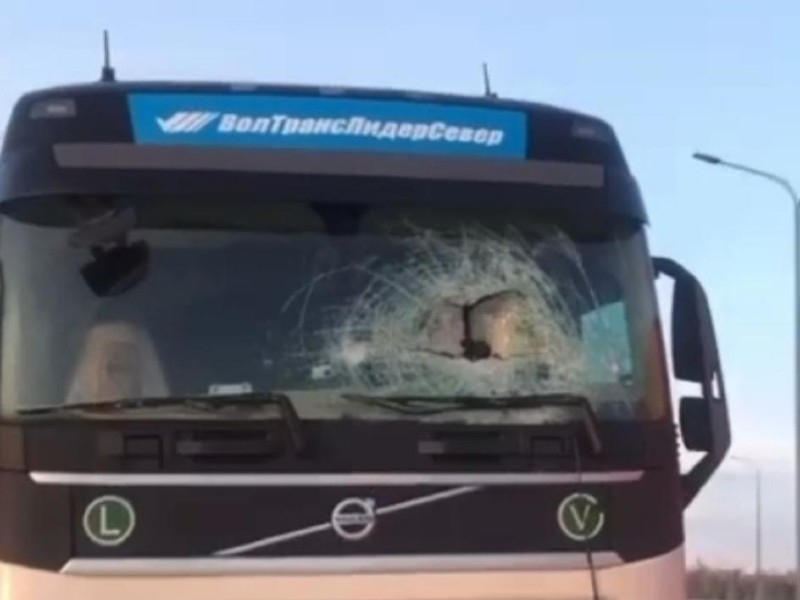 В лобовое стекло фуры влетел квадрокоптер - Вологда и Вологодская ...